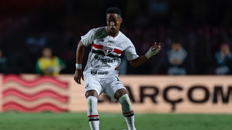 Wendell aproveita oportunidades no São Paulo e fica perto dos 50 jogos pelo clube - Foto Marcello ZambranaAGIF