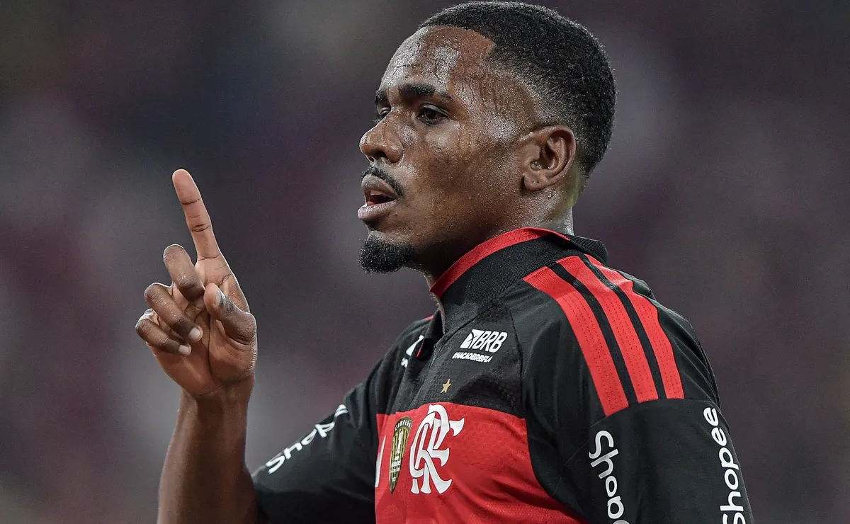 Atlanta United faz contatos por Evertton Araújo e recebe negativa do Flamengo, afirma portal