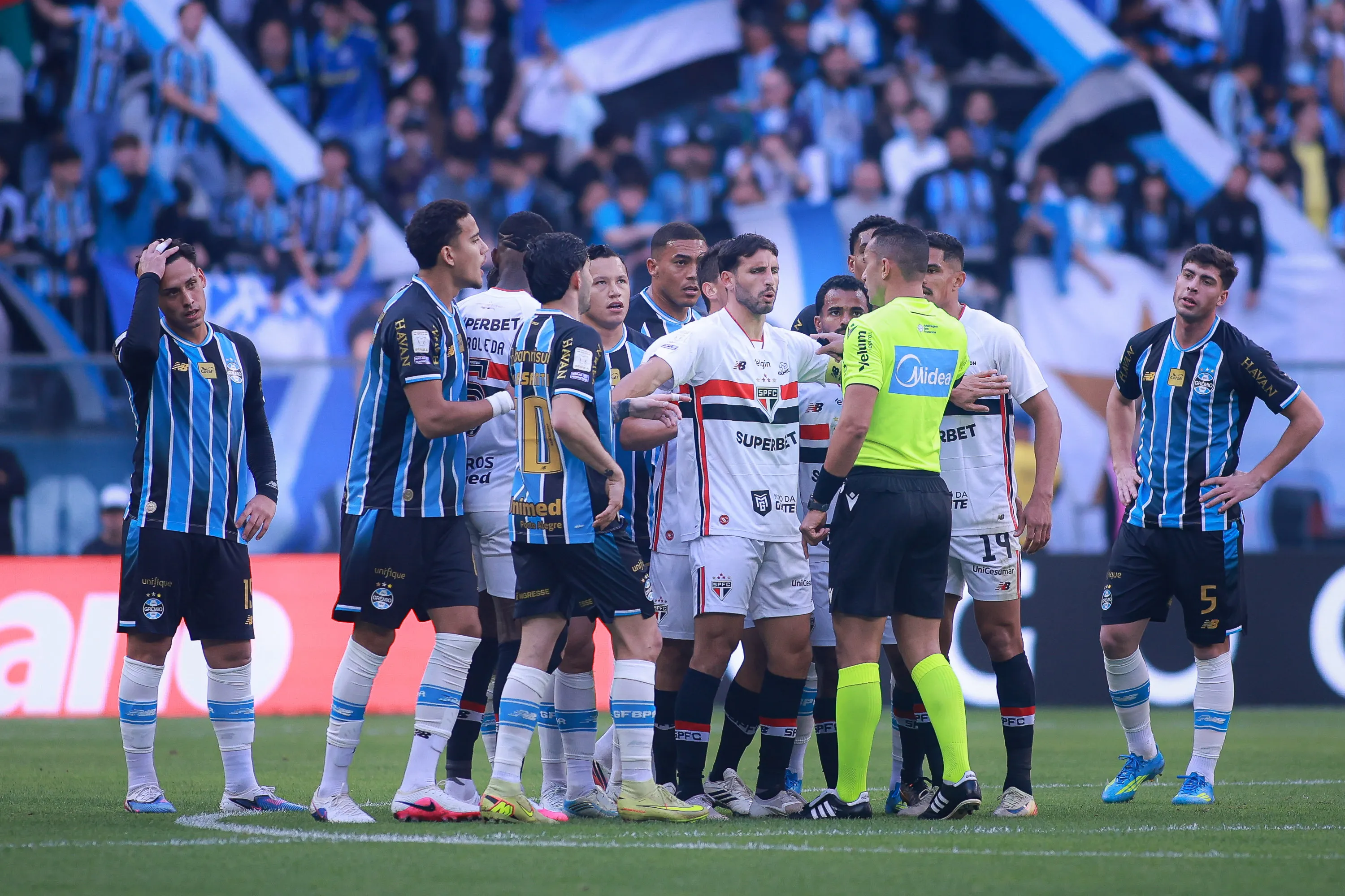 Grêmio x São Paulo. Foto: Maxi Franzoi/AGIF