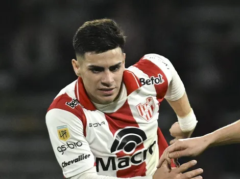 Alex Luna confirma procura do Flamengo e negociação pode acontecer