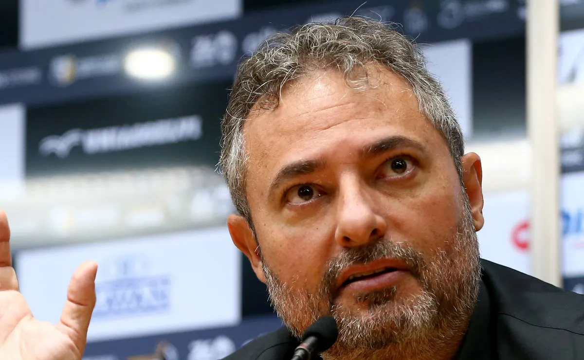 Análise: Mattos fez 15 contratações no Santos e tem saldo negativo; veja a lista