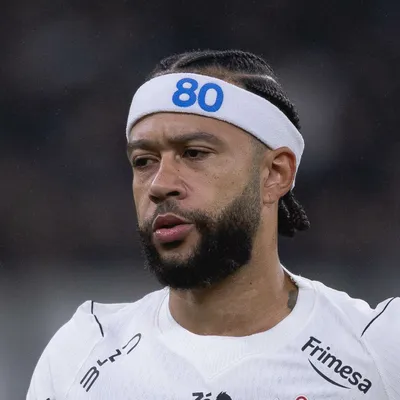 Corinthians exige ok parceiros para fechar renovação de Memphis Depay