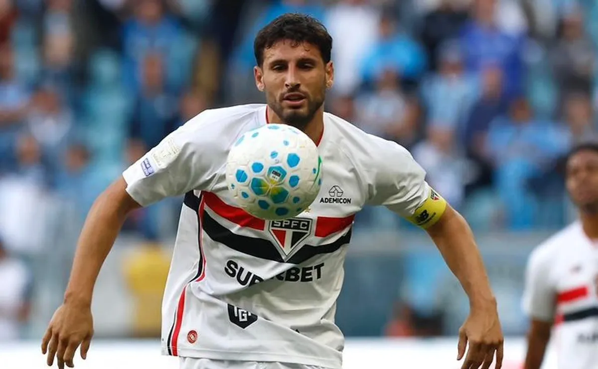 Calleri desabafa após mais uma derrota do São Paulo: “Os erros se repetem”