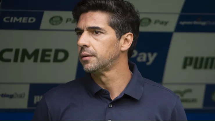 Abel Ferreira não conseguiu fazer o Palmeiras vencer.