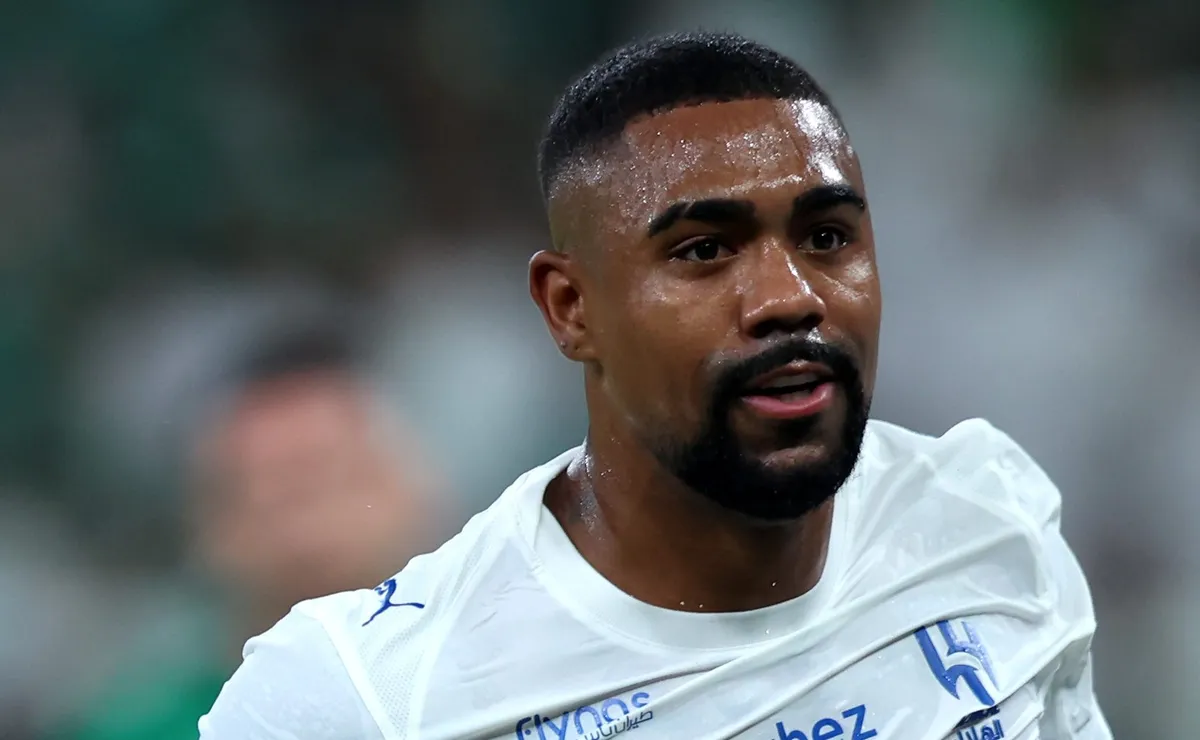 Salário astronômico de Malcom é problema para Flamengo e contratação fica distante