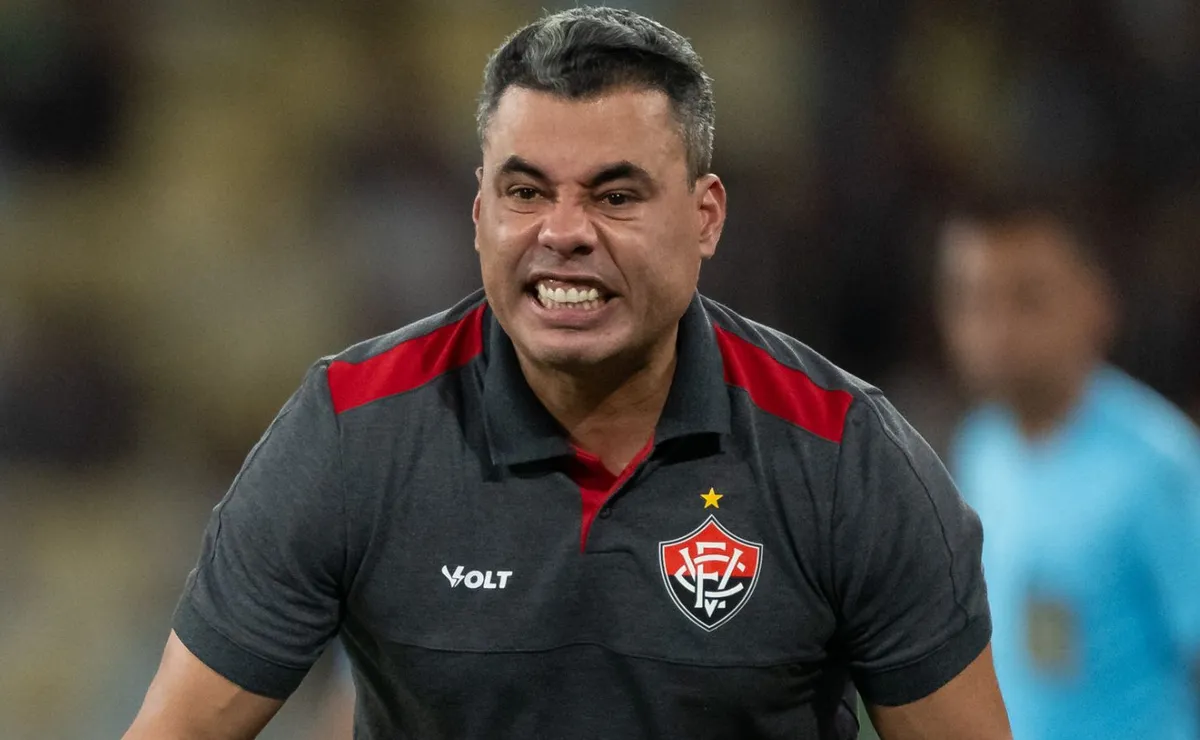Jair Ventura não esconde temor do Vitória com o Palmeiras antes de sorteio da Copa do Brasil