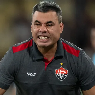 Jair Ventura expõe medo do Vitória com Palmeiras em sorteio