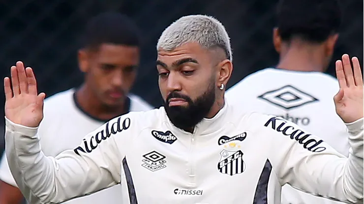 - Gabriel Barbosa (Gabigol) jogador do Santos durante treino no Centro de Treinamento CT Rei Pele.