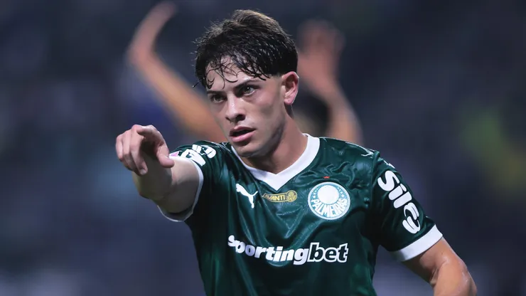 Giay está na mira do Napoli.