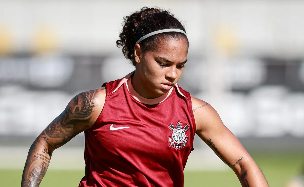 Emily entrega detalhe crucial por trás da renovação de Robledo no Corinthians