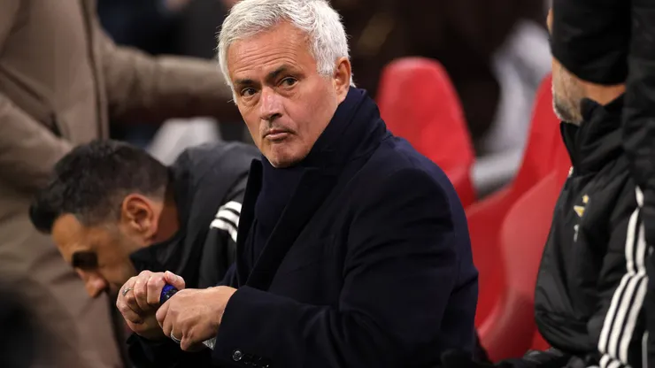 Mourinho provoca Guardiola ao falar sobre períodos sabáticos na carreira de treinador - Foto Dean MouhtaropoulosGetty Images