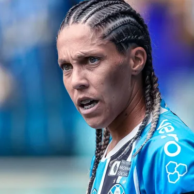 Camila Pini projeta reta final do Grêmio no Brasileirão