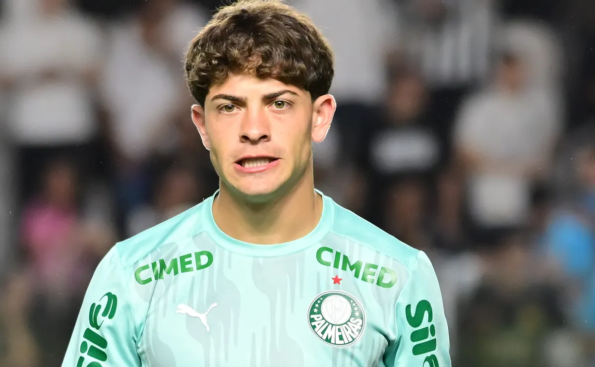 Opinião: Giay vai mal contra o Inter e melhor será se o Napoli assistir ao próximo jogo