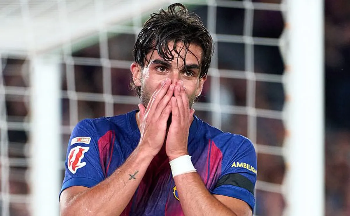 PSG tenta a contratação de Ferran Torres, mas Barcelona rejeita oferta inicial