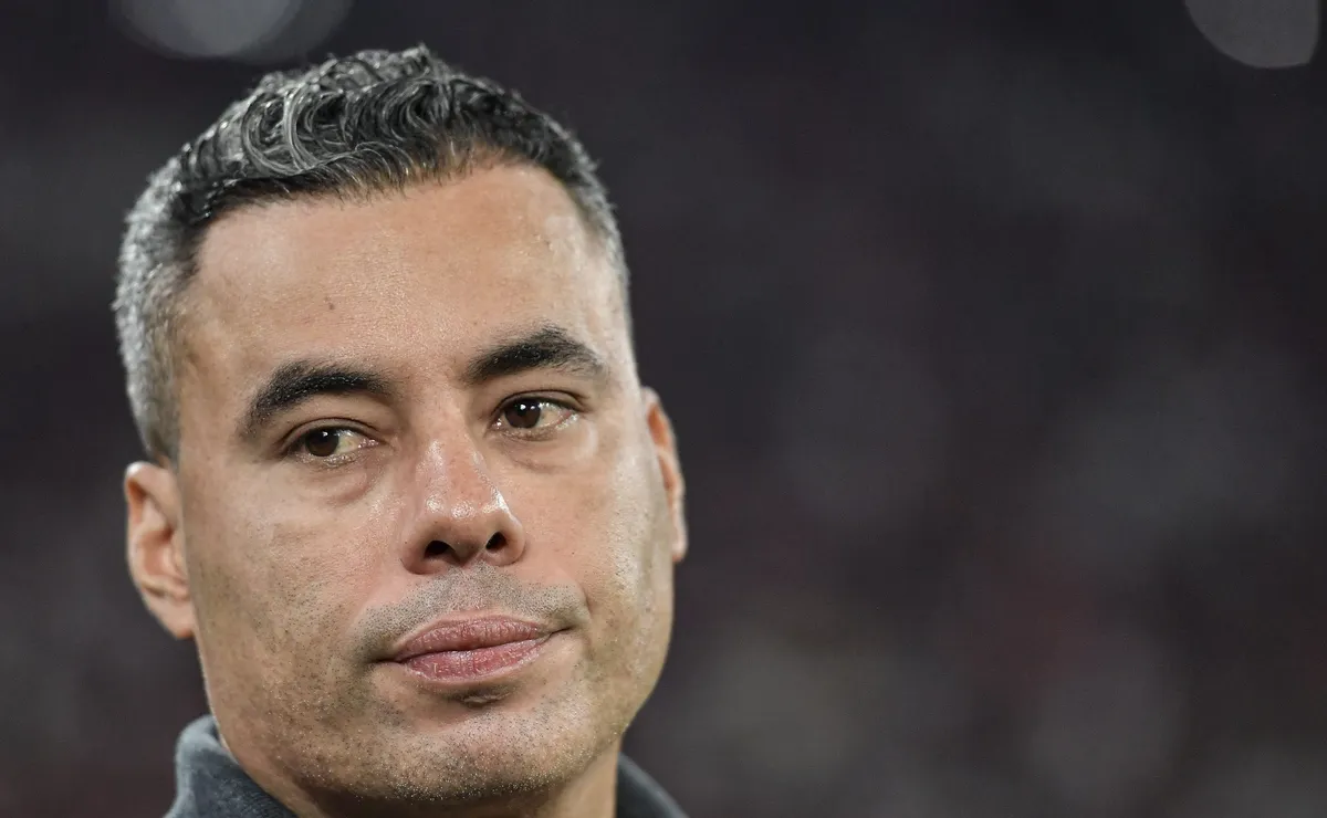Jair Ventura entra no radar do Tigres, do México, e pode deixar Vitória; não há multa rescisória em contrato