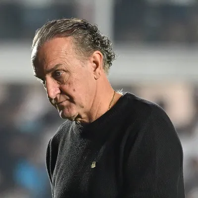 Elenco do Santos se incomoda com Cuca e Mattos