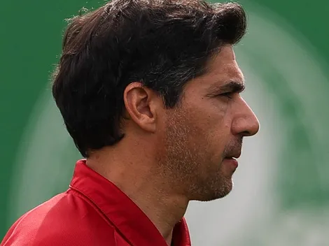 Entre títulos e desgaste: Como Abel Ferreira virou alvo no Palmeiras