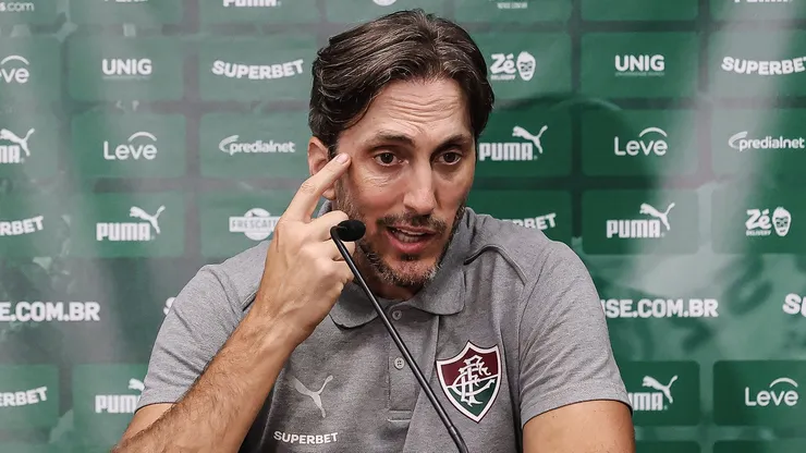 Zubeldía abordou o novo duelo contra o Rivadavia - FOTO: LUCAS MERÇON / FLUMINENSE F.C.