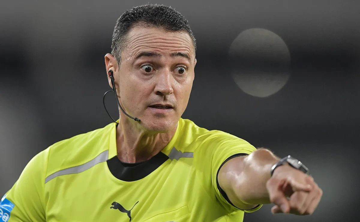 Bolívar x São Paulo terá Wilmar Roldán e histórico do árbitro aumenta preocupação de Dorival Júnior