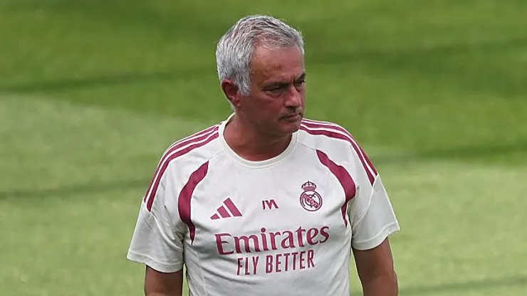 Moruinho comanda treino no Real - (Photo by Denis Doyle/Getty Images)