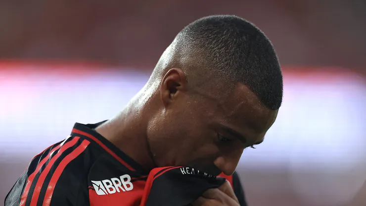 De La Cruz em campo pelo Fla.