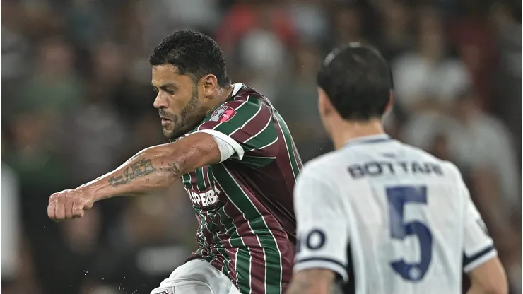 Hulk em campo no duelo contra o Rivadavia.