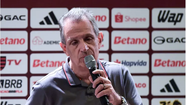 - Luiz Eduardo Baptista Presidente do Flamengo