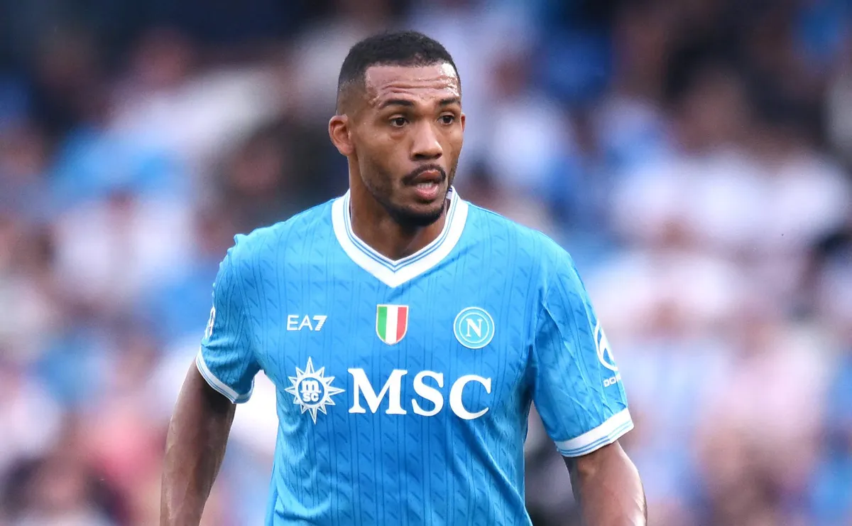 Atlético-MG demonstra interesse em Juan Jesus, mas zagueiro prioriza Europa