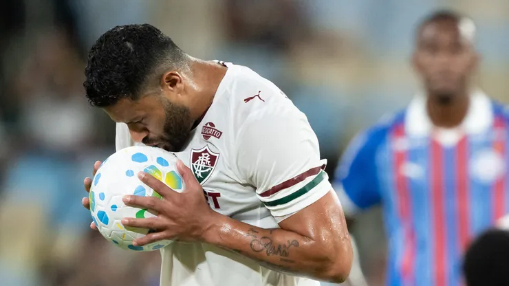 Hulk jogador do Fluminense durante partida contra o Bahia no estadio Maracana pelo campeonato Amistoso.