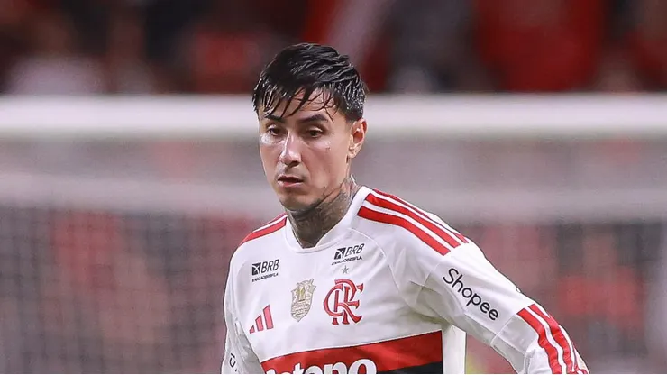 Erick Pulgar, volante chileno - Foto: Maxi Franzoi/AGIF