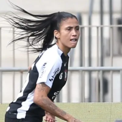 Jaqueline comanda goleada e Corinthians seca o São Paulo