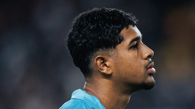 Ananias em campo em jogo contra o Remo, pela Copa do Brasil. Fotos: Raul Baretta/ Santos FC.