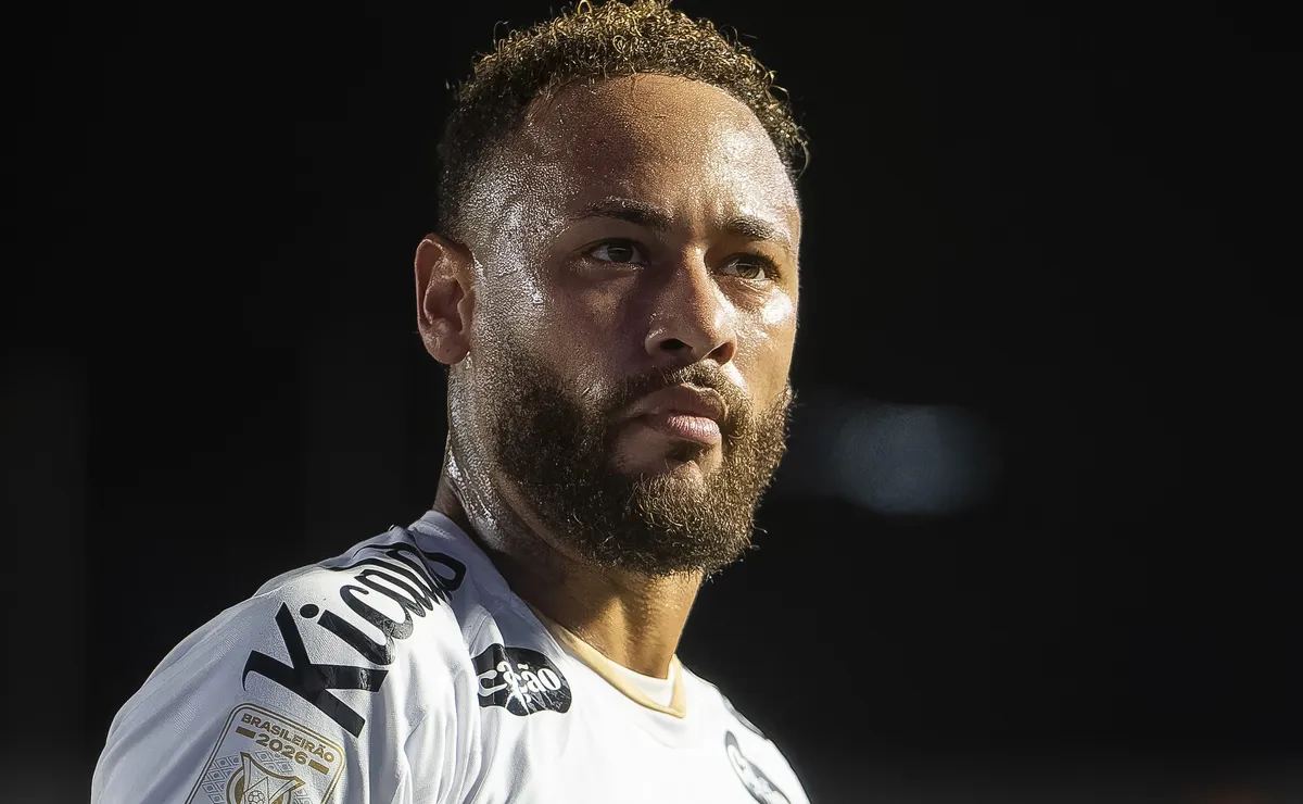 Neymar cobra torcida do Santos e desabafa sobre a Vila: “Não é mais alçapão”