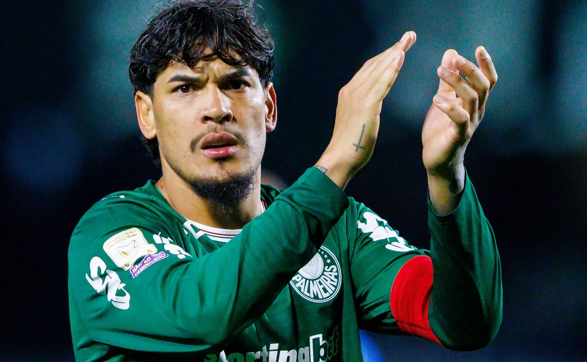 Gustavo Gómez renova com o Palmeiras e estende vínculo no clube até 2030
