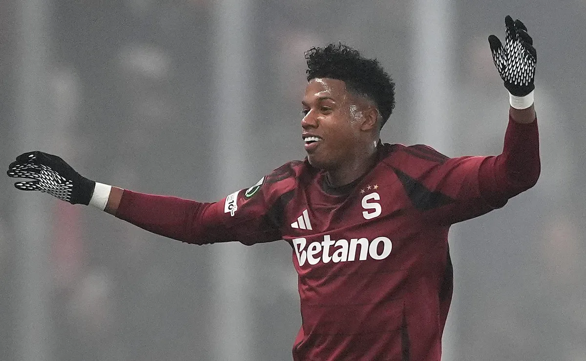 Venê Casagrande confirma nova proposta oficial enviada pelo Vasco pela contratação de John Mercado