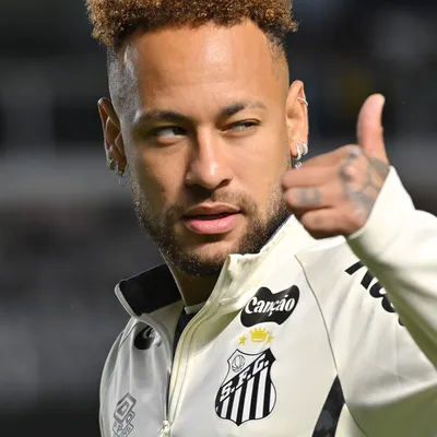 Opinião: Confesso que gostei: Neymar cobra a torcida pelo velho Alçapão