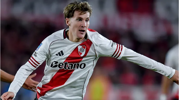 BUENOS AIRES, ARGENTINA - MAY 3: Facundo Colidio of River Plate runs with the ball during a Torneo Apertura Mercado Libre 2026 match between River Plate and Atletico Tucuman at Estadio Más Monumental Antonio Vespucio Liberti on May 3, 2026 in Buenos Aires, Argentina. (Photo by Marcelo Endelli/Getty Images)