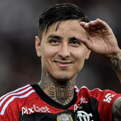 Pulgar espera resposta do Flamengo para decidir futuro