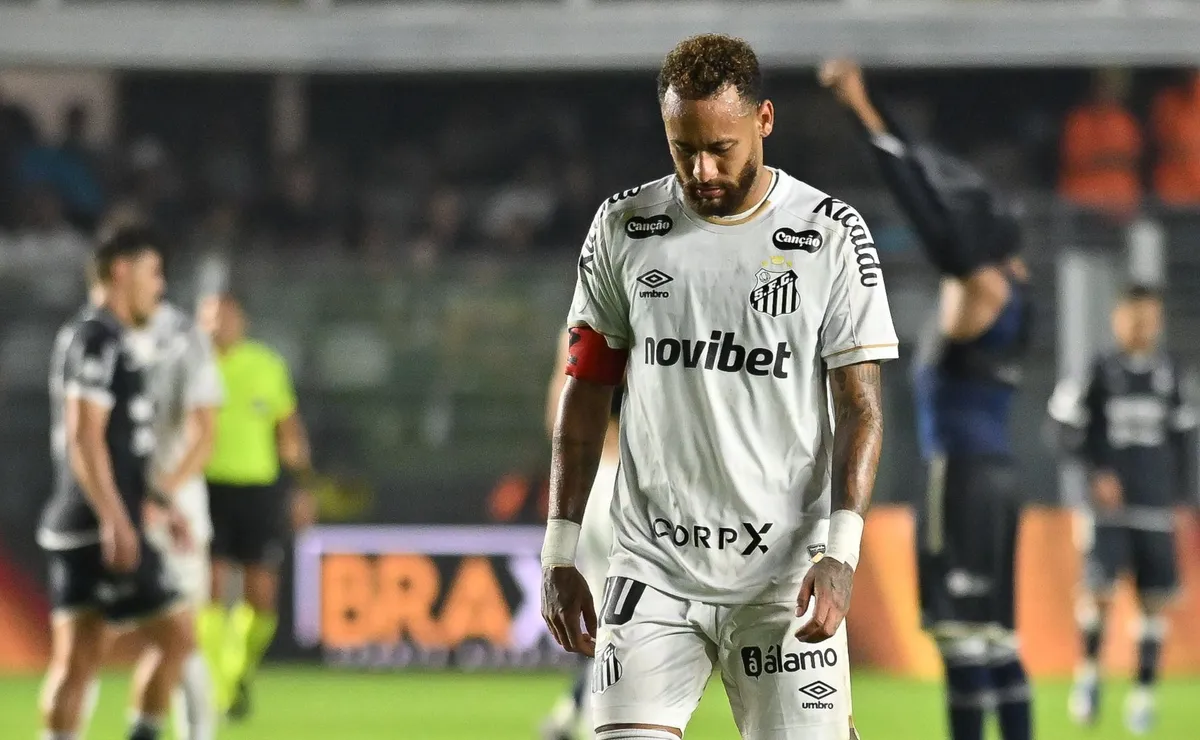 Opinião: Neymar tem razão para reclamar da torcida do Santos? Talvez não seja tão simples