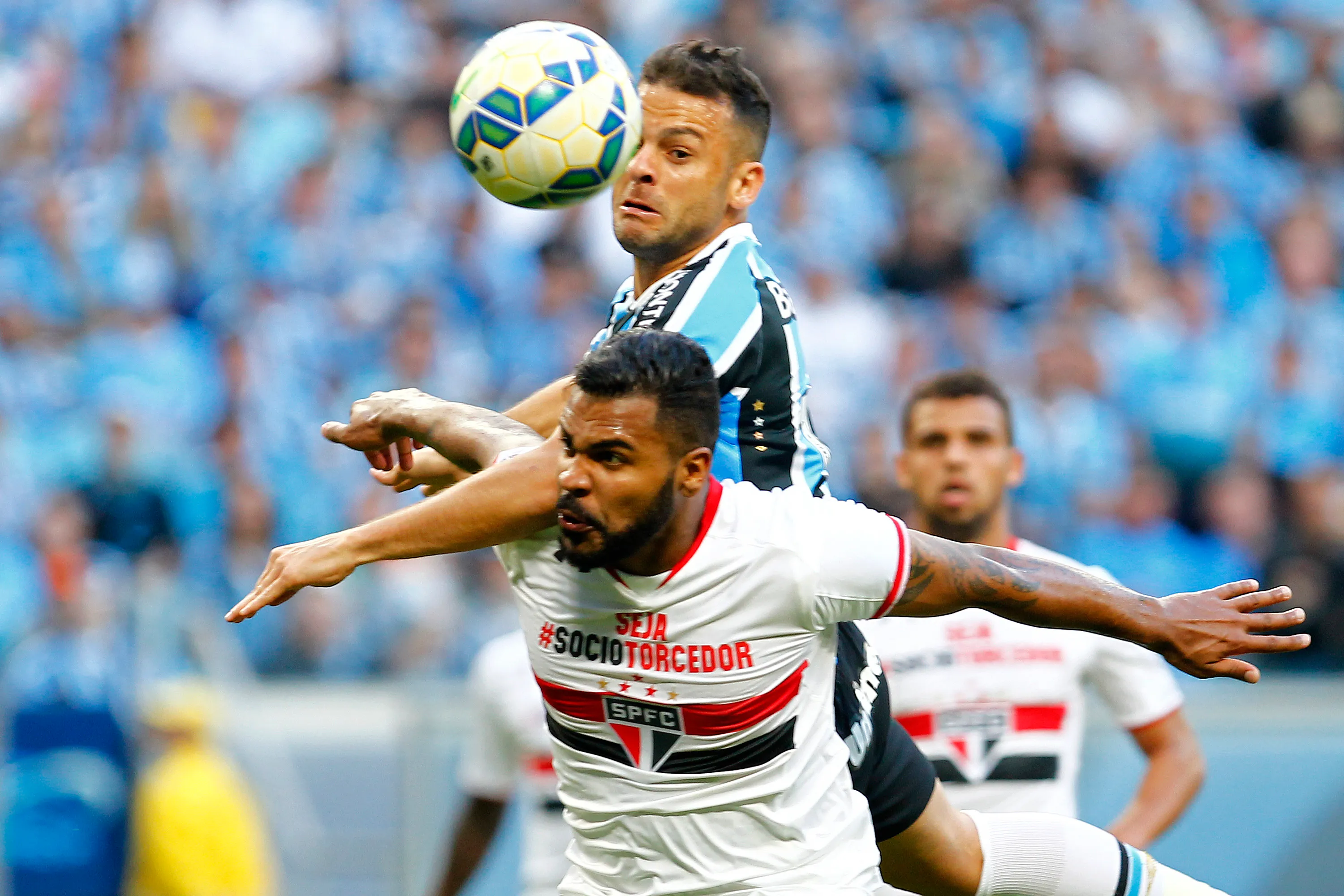 Breno. Foto: Lucas Uebel/Getty Images