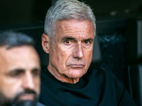 Grêmio é atropelado e Luís Castro pressionado