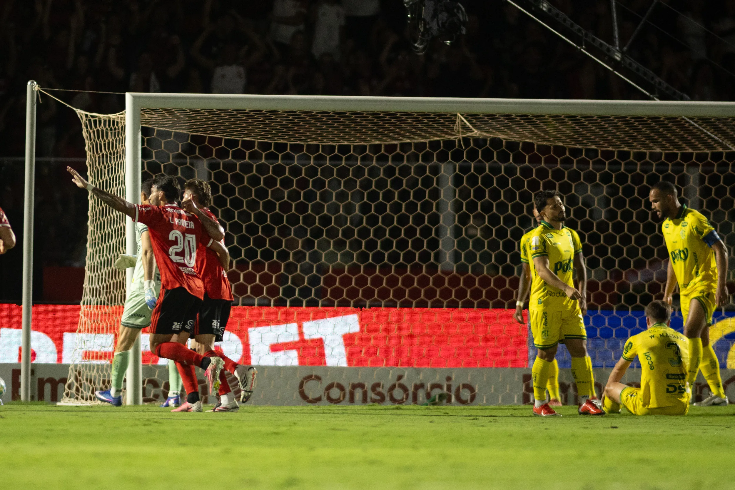 Foto: Vinicius Silva/AGIF