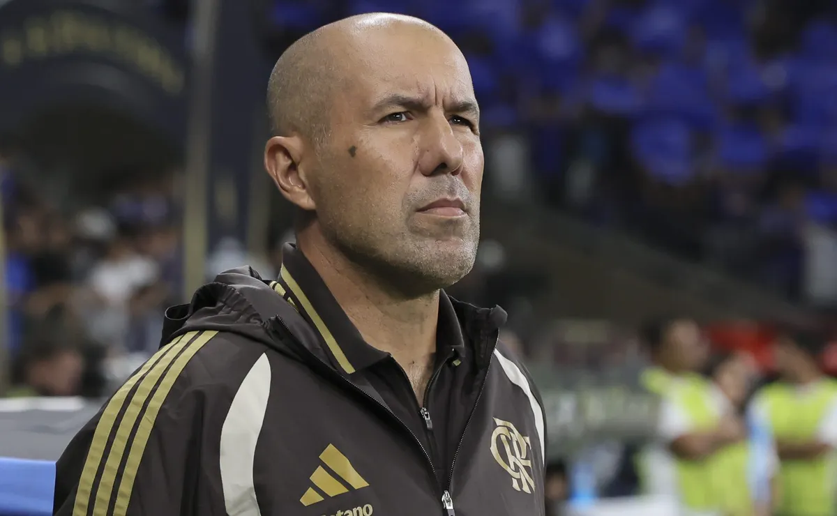 Leonardo Jardim projeta jogo difícil contra Cruzeiro e destaca apoio da torcida do Flamengo na Libertadores