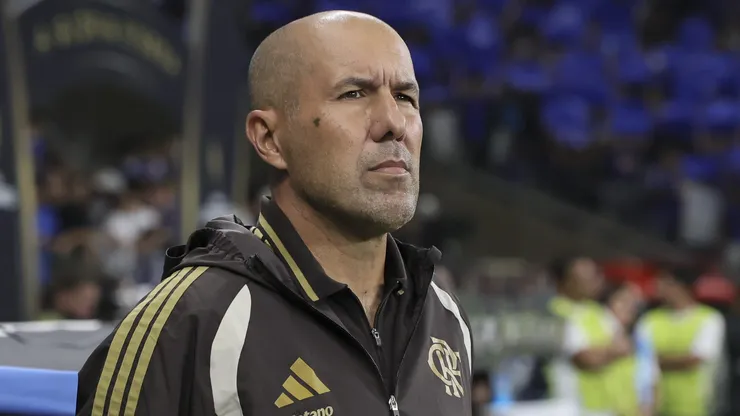 Leonardo Jardim projetou o jogo contra o Cruzeiro.
