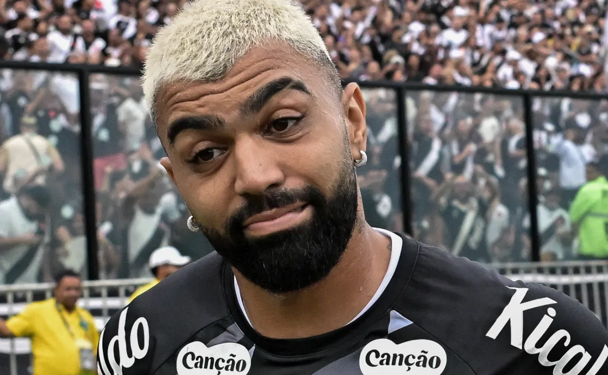 Gabigol provoca torcida do Vasco após vitória do Santos: “Flamenguista ganhando aqui”