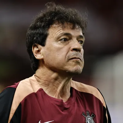 Diniz quebra o silêncio e vibra com cenário de permanência para Memphis