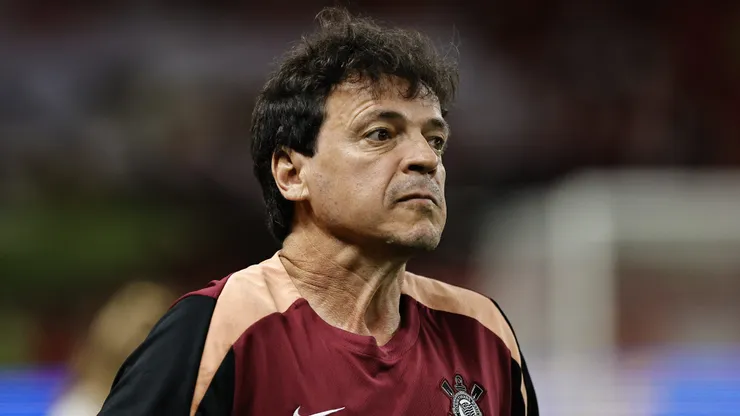 Fernando Diniz tecnico do Corinthians durante partida contra o Internacional no estadio Beira-Rio pelo campeonato Copa Do Brasil 2026.