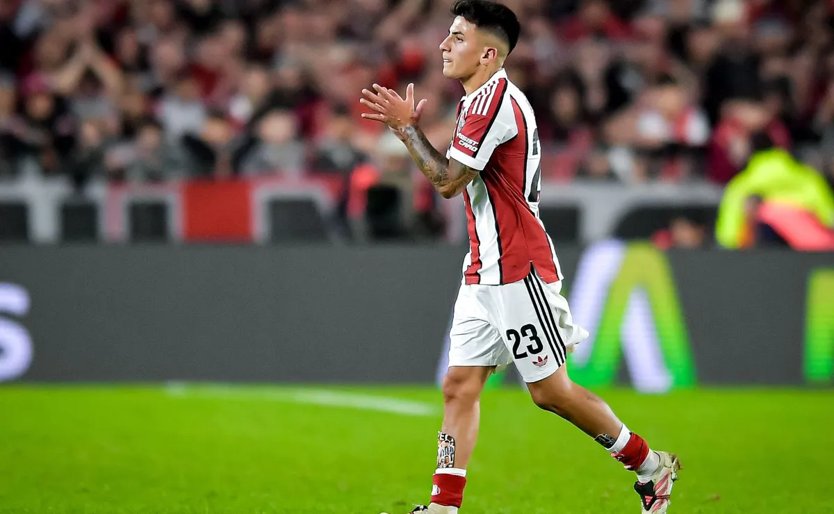 Depois do “não” ao Fla, Thiago Almada estreia e desencanta o River no Clausura