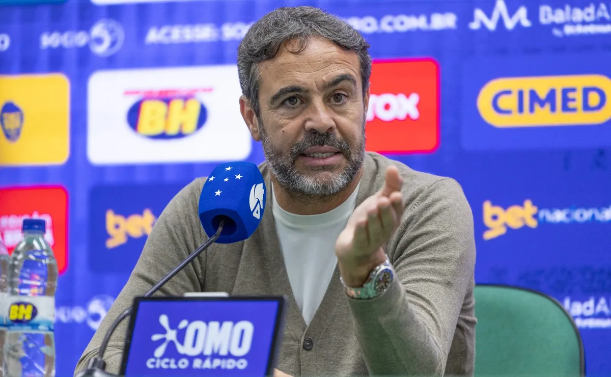 Artur Jorge prega confiança no Cruzeiro contra Flamengo e projeta decisão da Libertadores