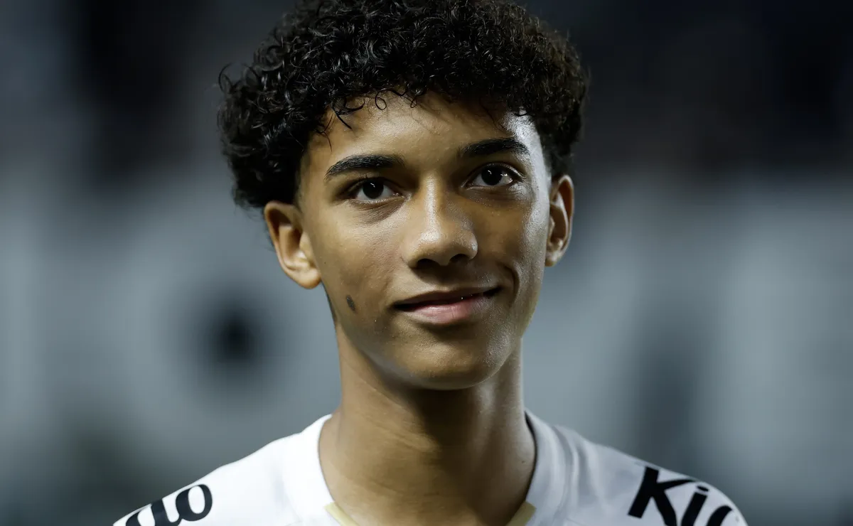 Rayo Vallecano decide acelerar tratativas por empréstimo de Robinho Jr. e Santos não se opõe a negócio